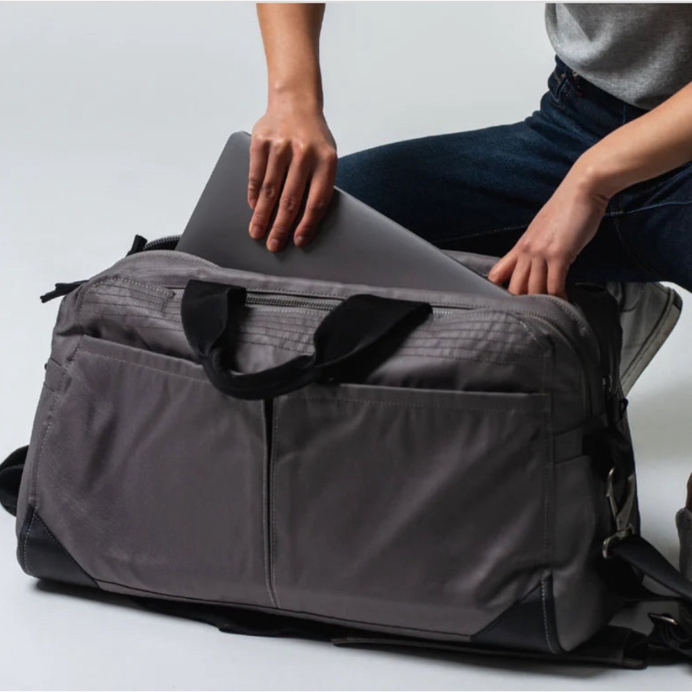 The Pakt One v1 Gray 35L
